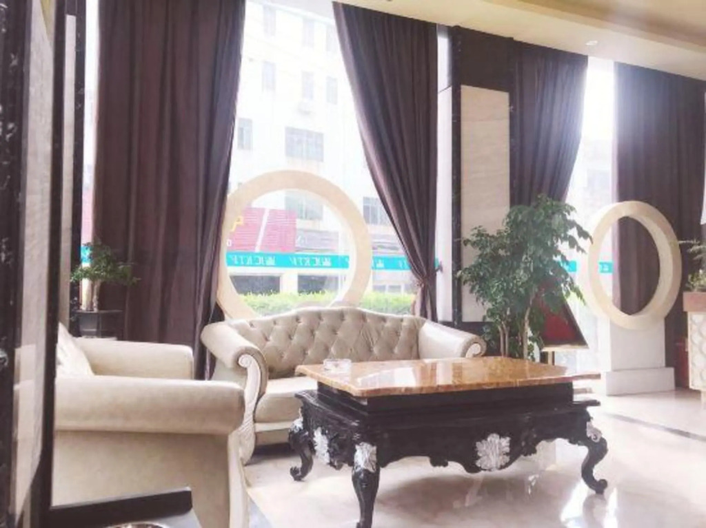 Green Rongting Hotel