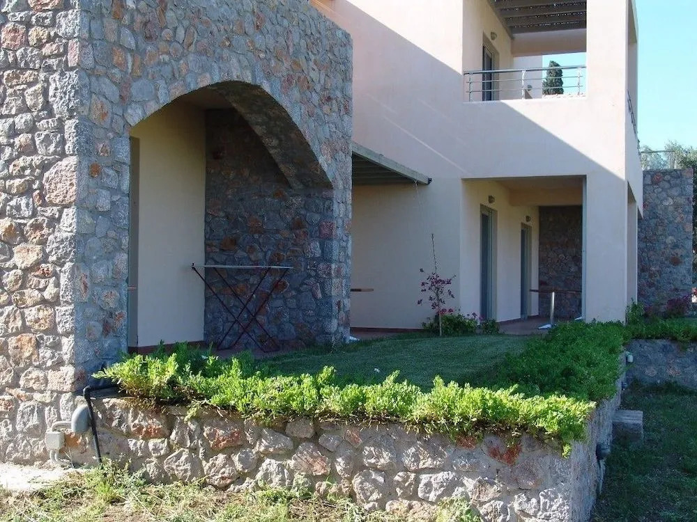 Enalia Gi