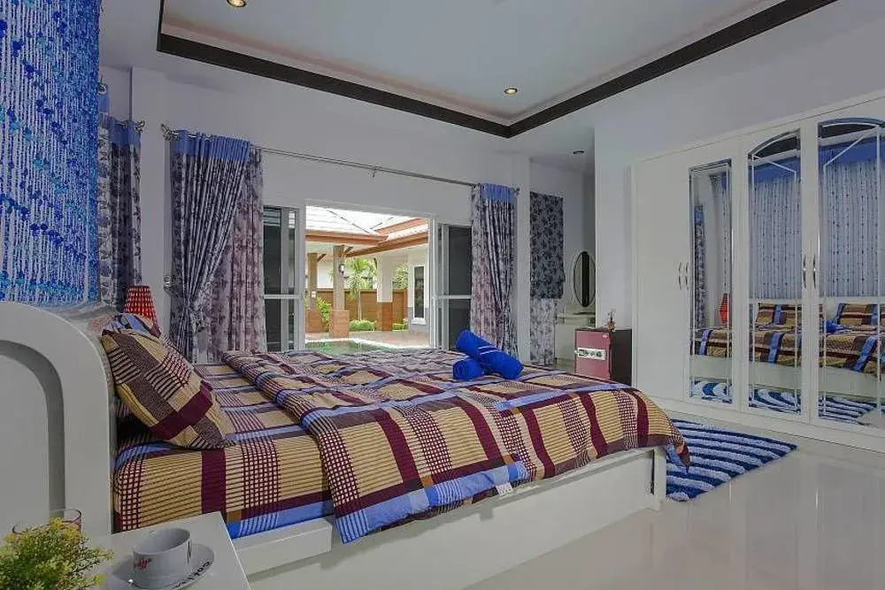 Thammachat P3 Victoria Villa 3 Beds