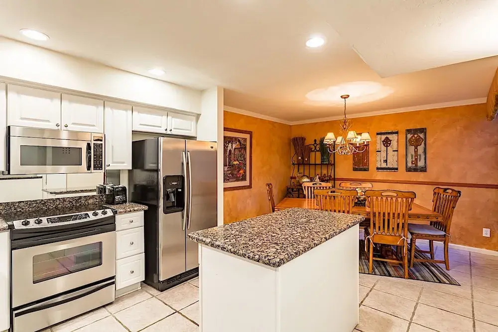 The Shores at McCormick Ranch 3 BR by Casago