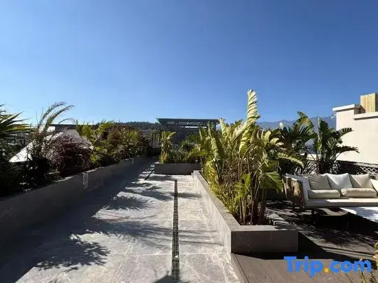 Dali · Liangqi Garden Scenic Apartment (Erhai Ideal City)