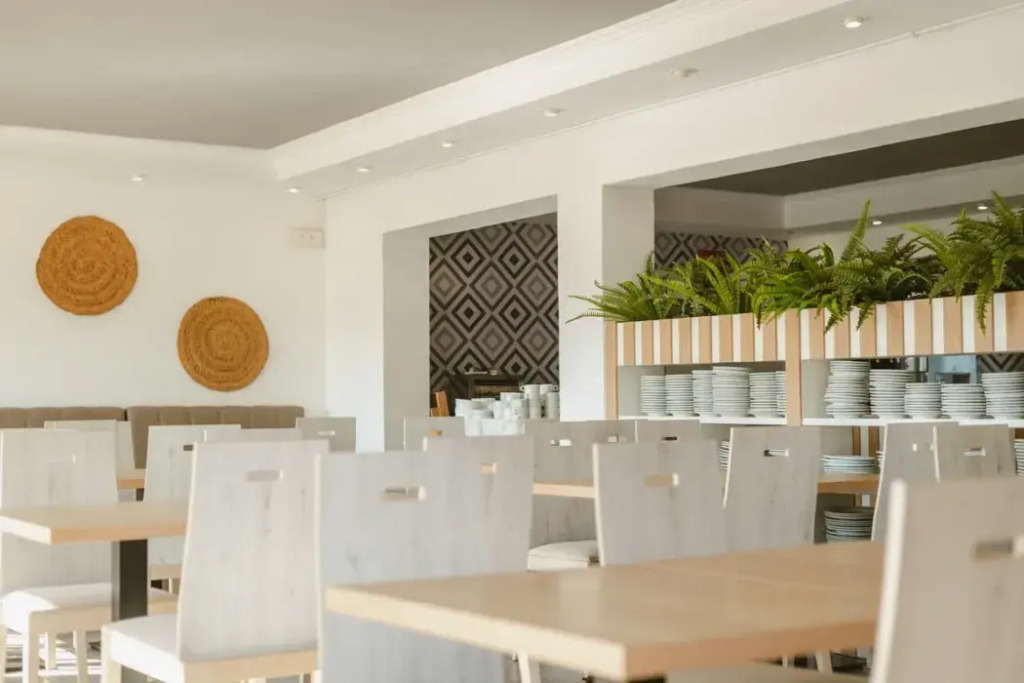 Hotel LLITERAS