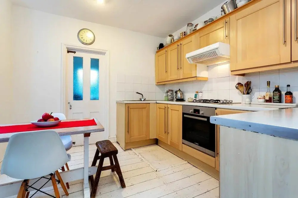 Archway Hideaway
