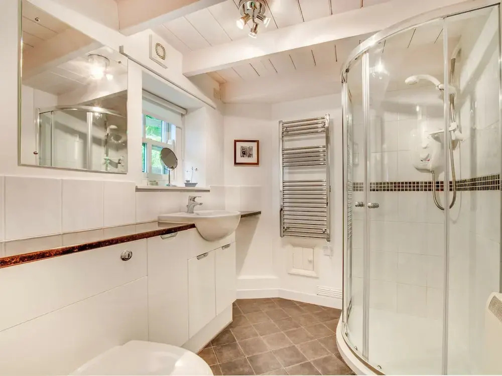 Luxurious Holiday Home With Garden at Cornwall