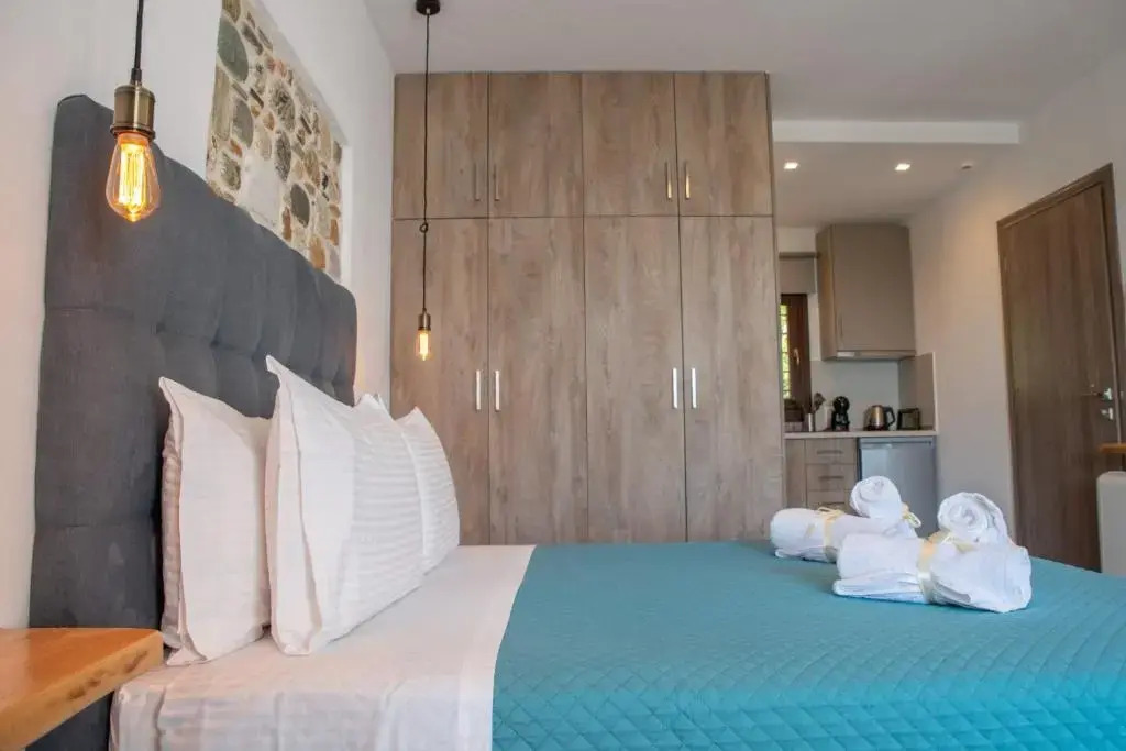 Aelia Mount Suites