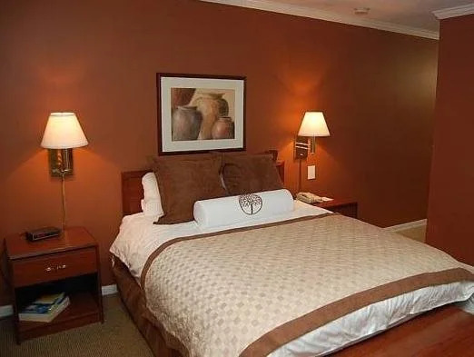 Hawthorn Suites by Wyndham Greenville
