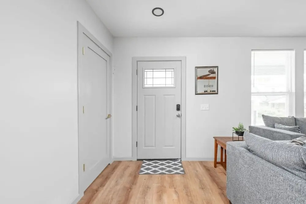 590 Newly Remodeled 4 Bedroom - Downtown