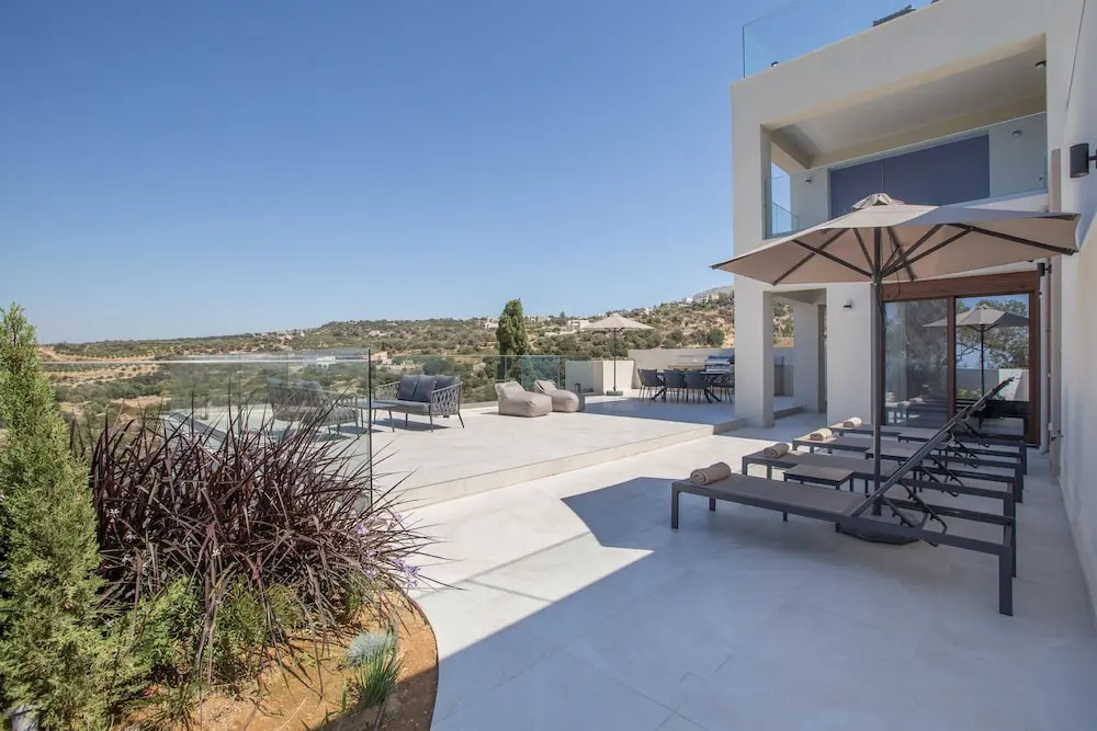Villa Santa Ιrini 2 - With Heated Pool