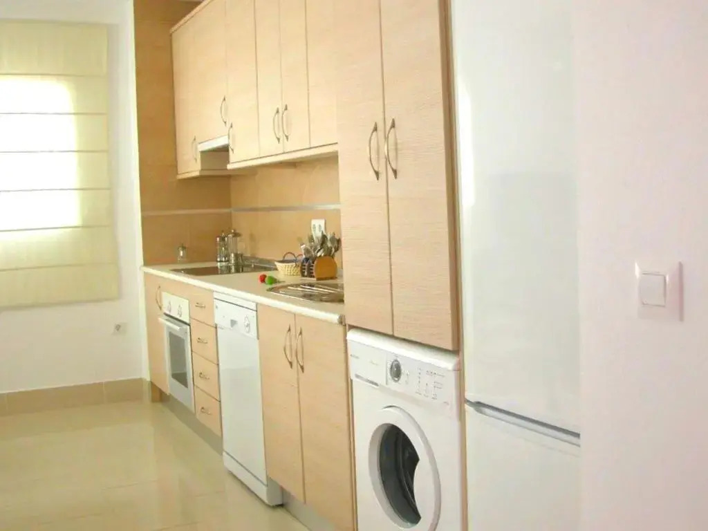 Apartamentos Guga RTA A CA 00267 AT Edif Complejo 2 Llaves Playa