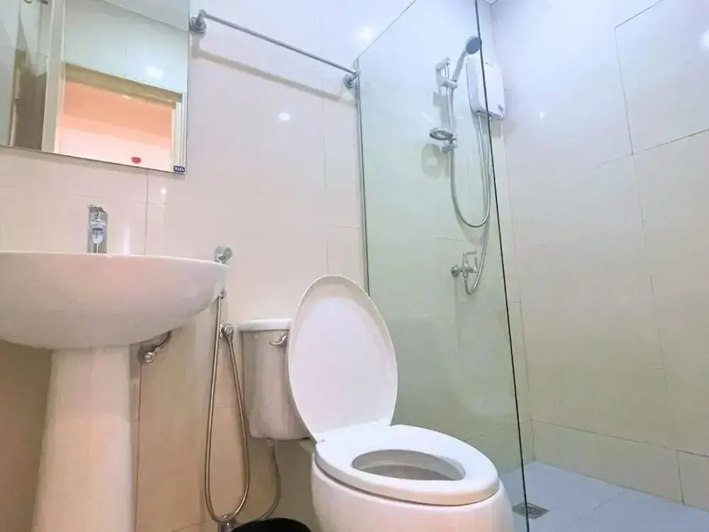 Almond Suites