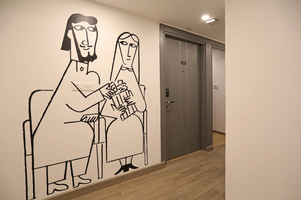 Super Townhouse Hotel All In One Near City Centre Salt Lake