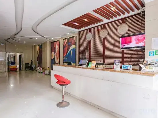 Zhoukou Erqi Express Hotel