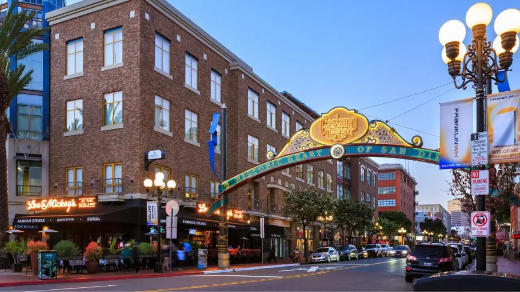 The Margot Hotel San Diego Gaslamp Quarter, Outset by Hilton