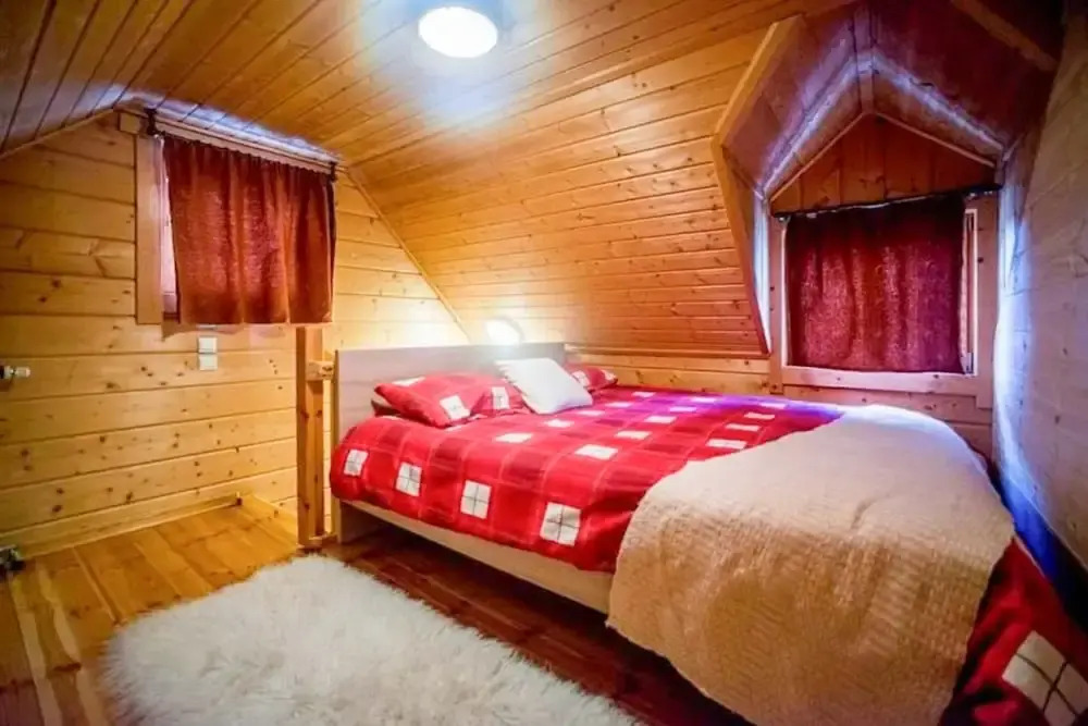 Kedra Village Retreats - Mountain Escape
