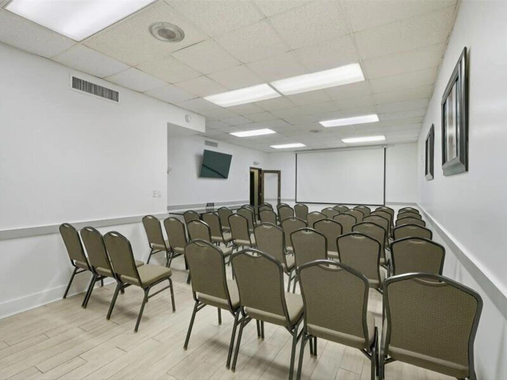 Vero Beach Inn & Suites