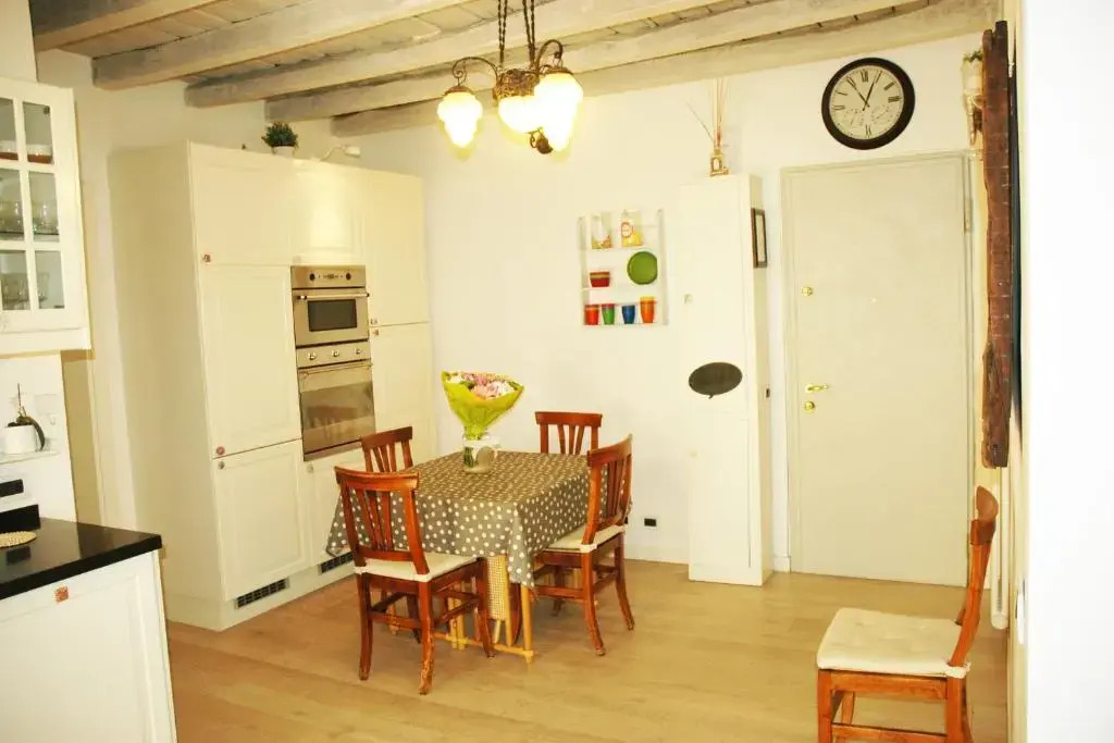 Apartments Milan - Shabby Chic