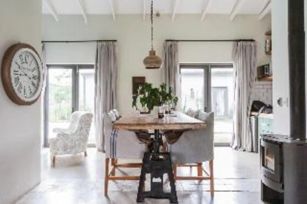 Veranda House