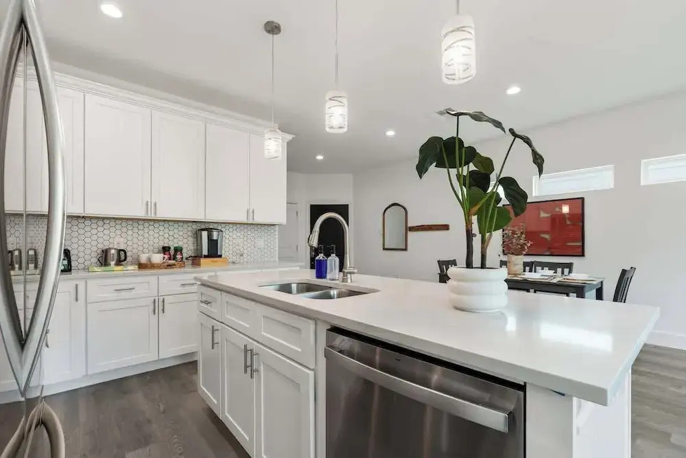 Modern 3BR Family Retreat in Downtown Houston