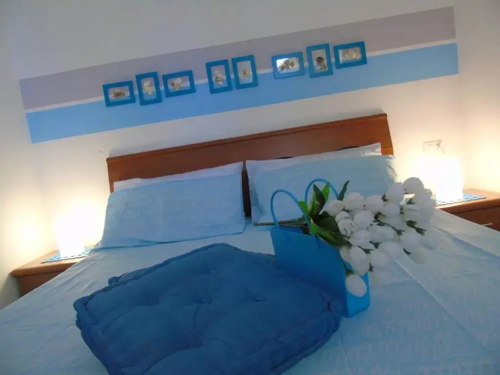 On Holiday Between Sky And Sea geco Di Campiglia pet friendly big garden
