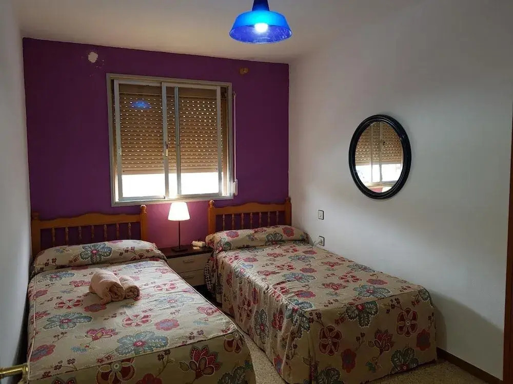 Low Cost Rooms Las Llaves 4