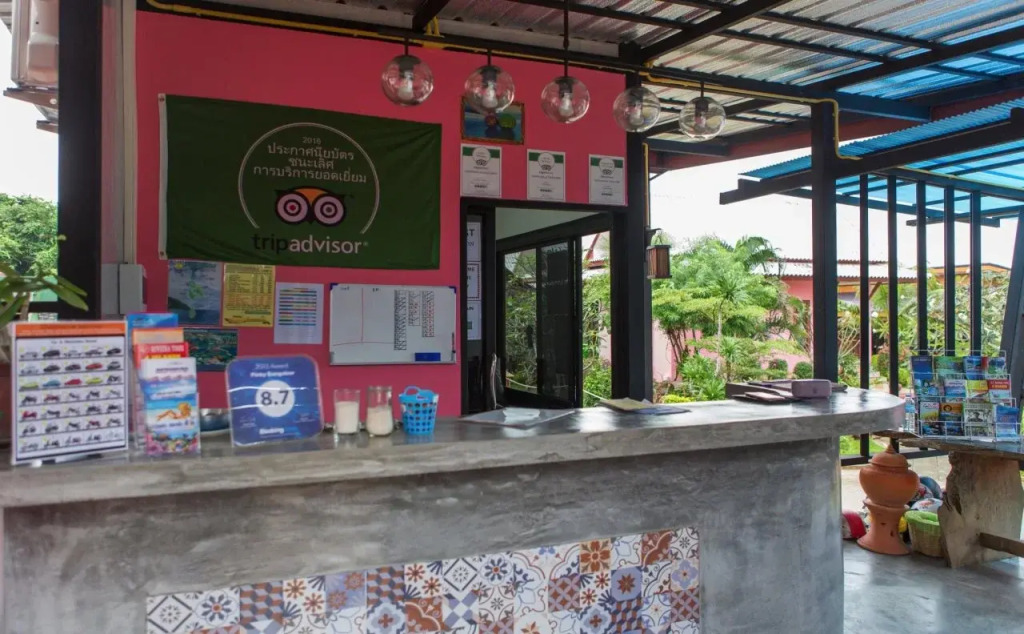 Pinky Bungalows Resort & Villa