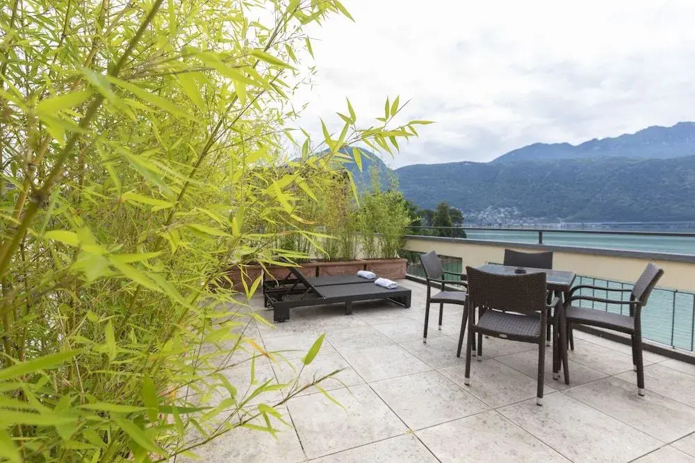 Lac Hotel