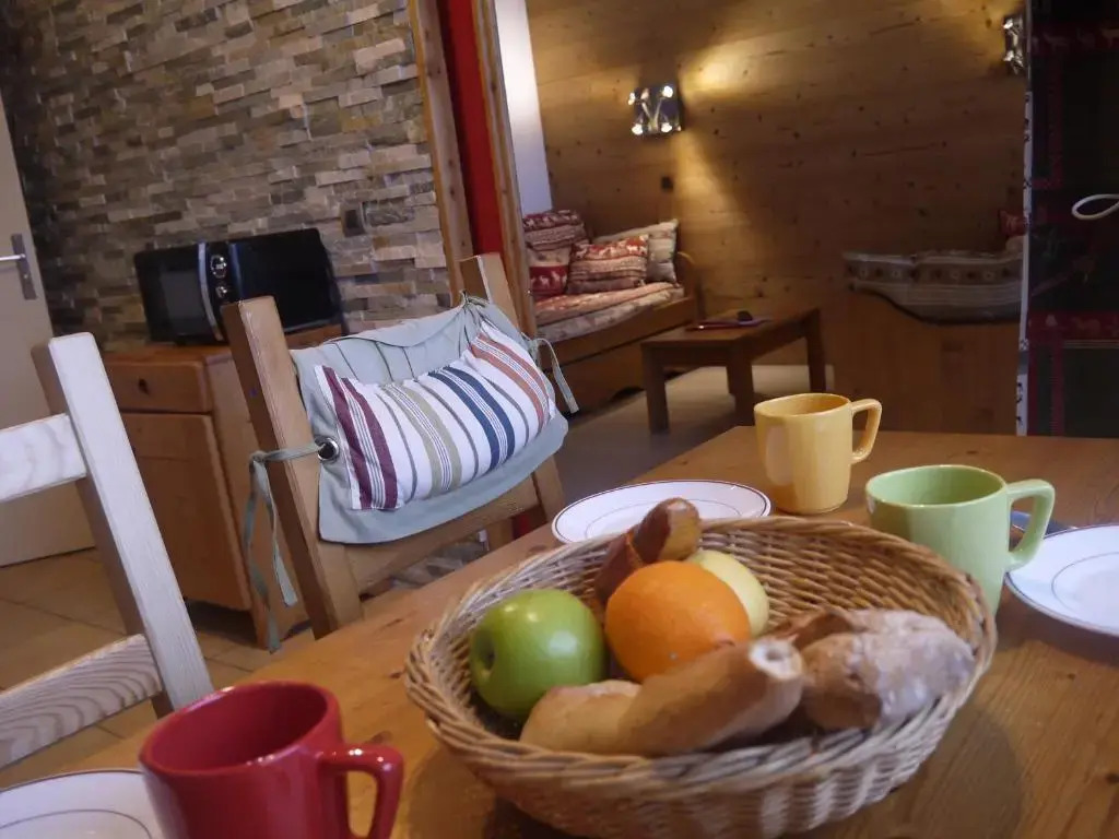 Appartement Les Allues-Méribel, 2 pièces, 5 personnes - FR-1-355-144
