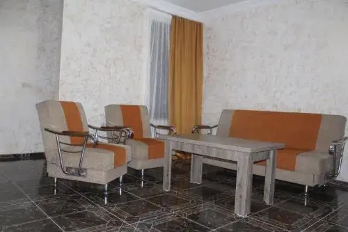Cozy Corner Hotel