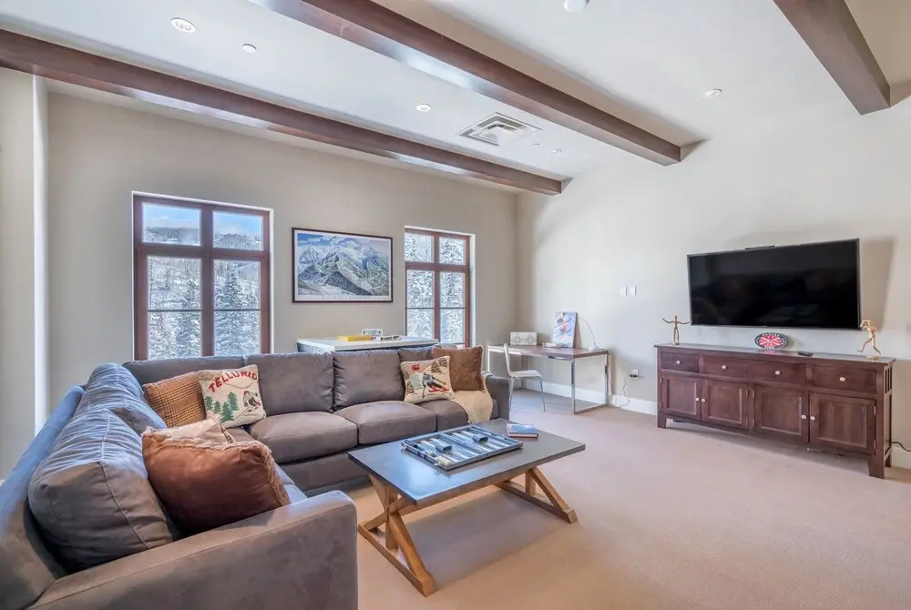 Villas at Cortina by Alpine Lodging Telluride