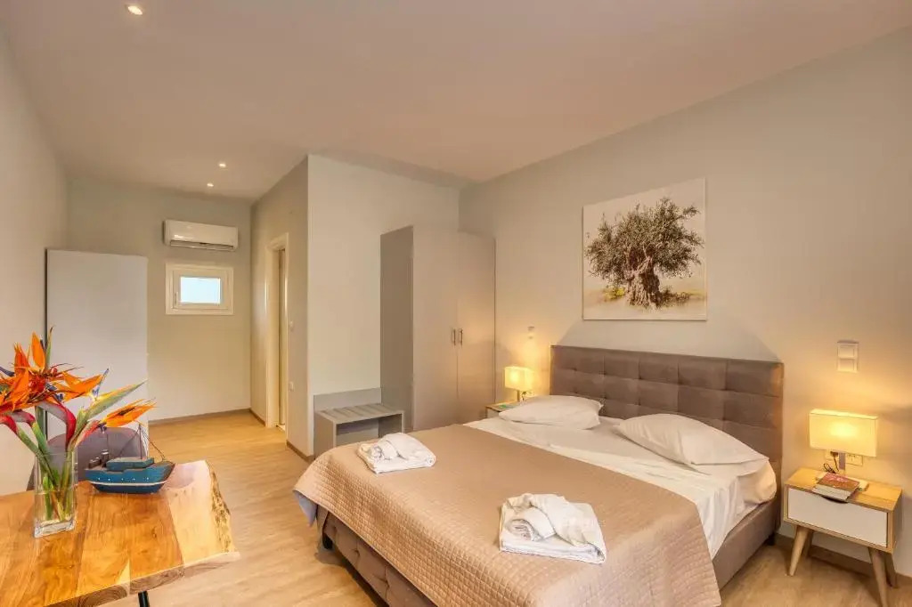 Folies Corfu Town Hotel Apartments