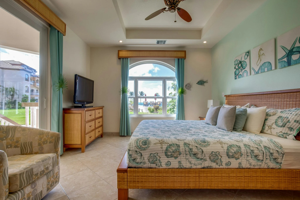 Grand Caribe Belize