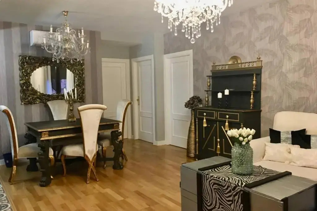 VIP ROOMS Toledo - PARKING GRATIS - 2 HABITACIONES