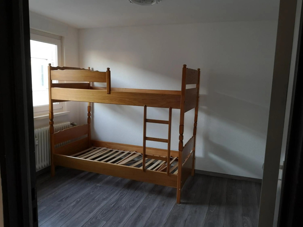 Business or Family Luxurious 2 Bed room apartment with Kitchen & Balcony