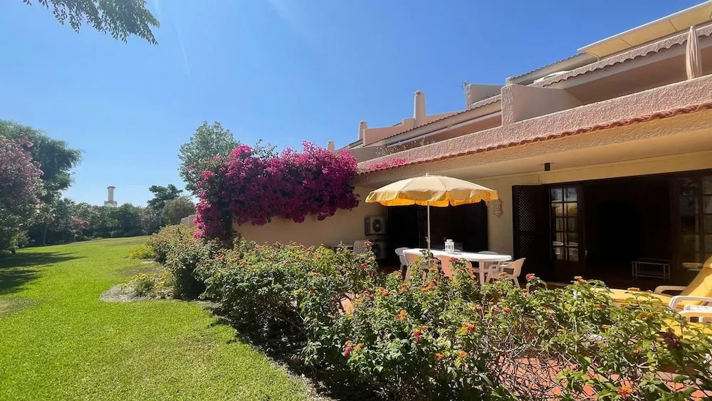 T2 Monte Sol W Pool Sunny Patio by HsR Vilamoura