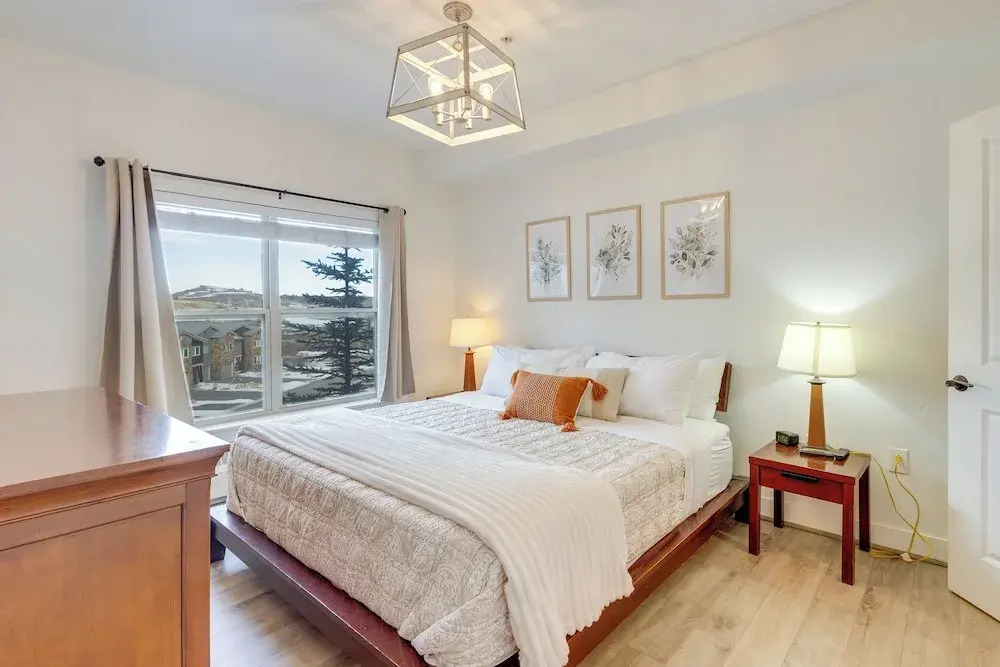 Granby Ranch Condo w/ Mtn-view: Trails & Hot-tub!