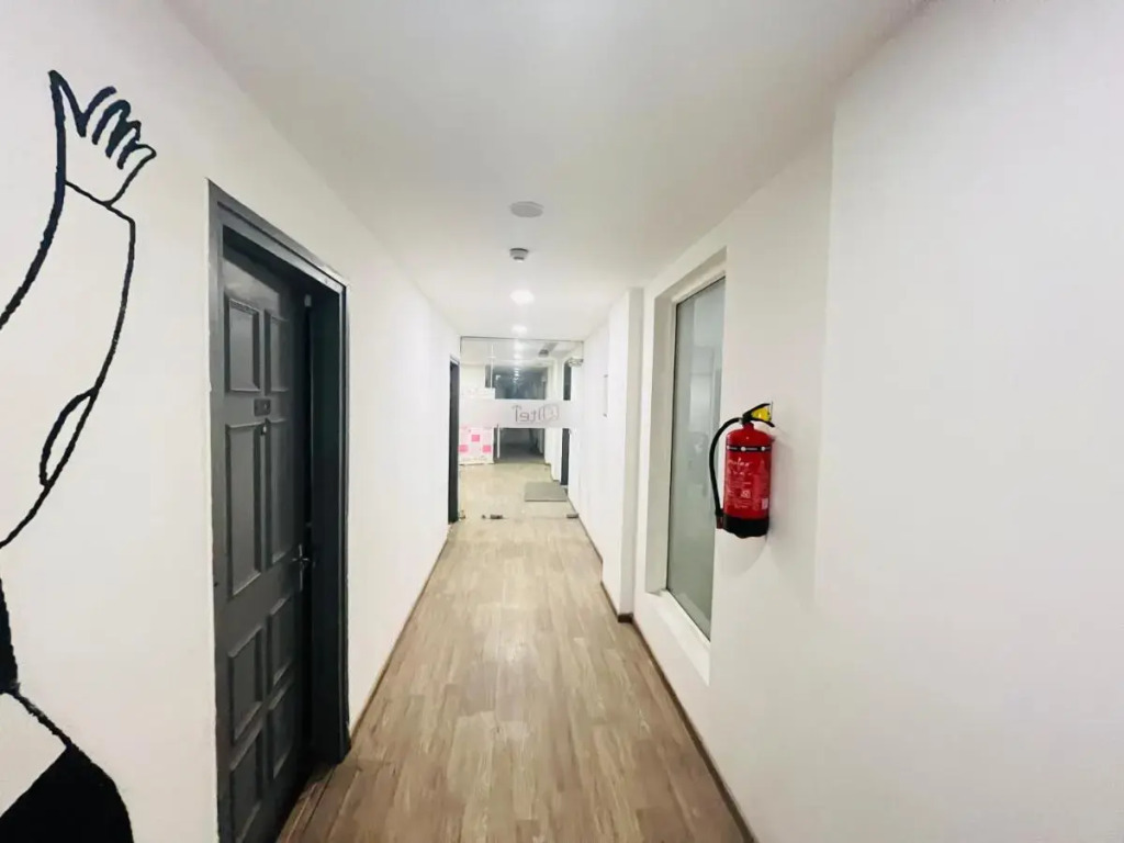 Qotel Hotel La Sarane Preet Vihar