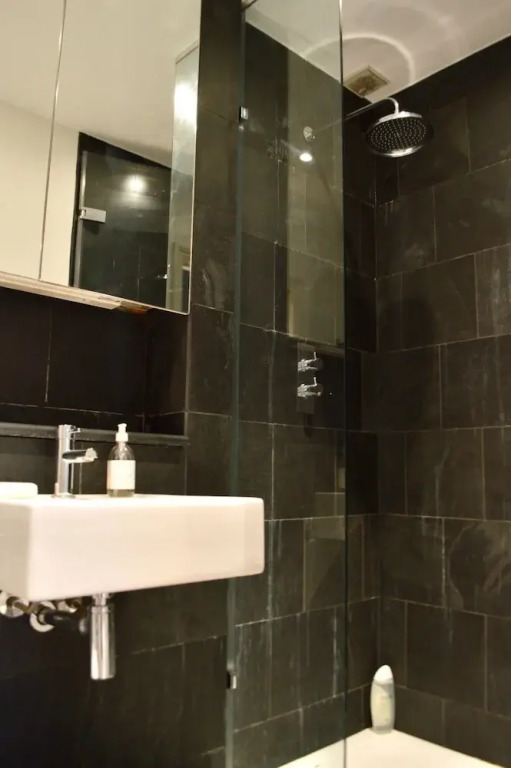 4 Bedroom Family Home in Islington