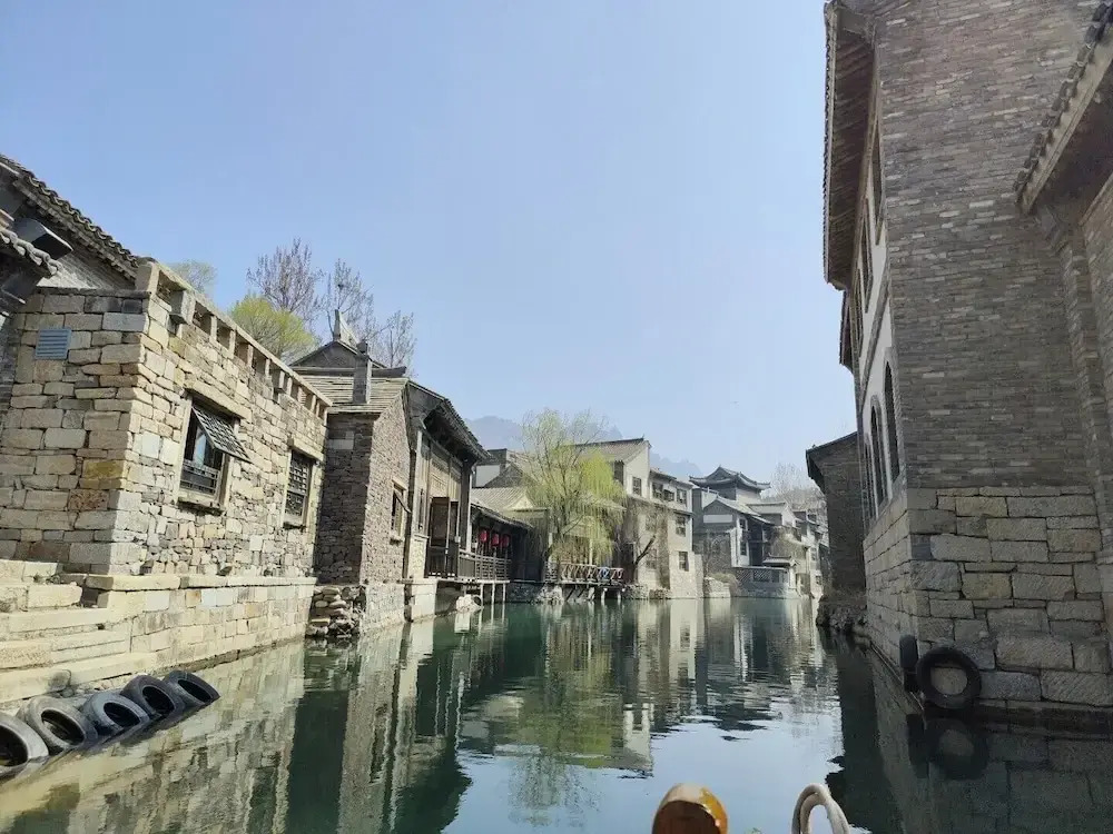 Atrium Fengzhu Homestay