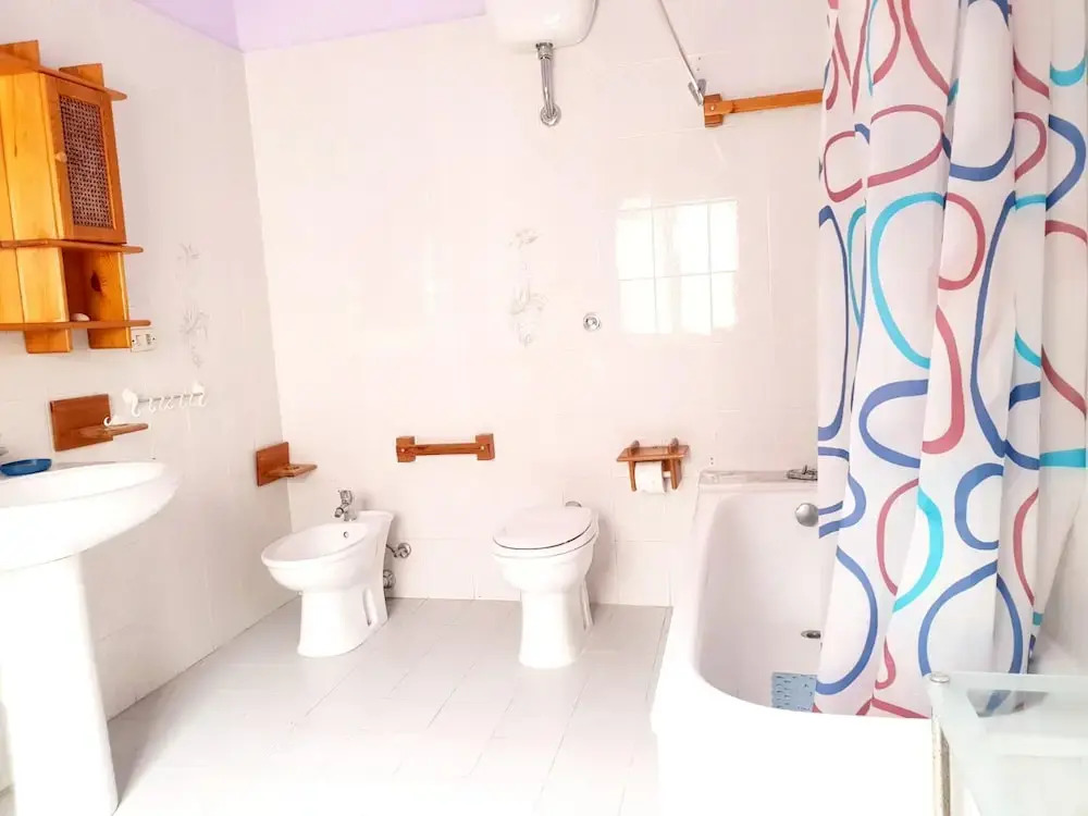 Apartment With 3 Bedrooms in Solarussa - 15 km From the Beach