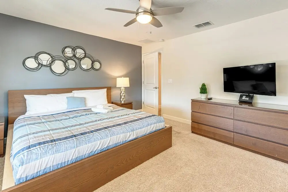 Lanai & Private Pool, 8 Mi to Wdw: Family Getaway
