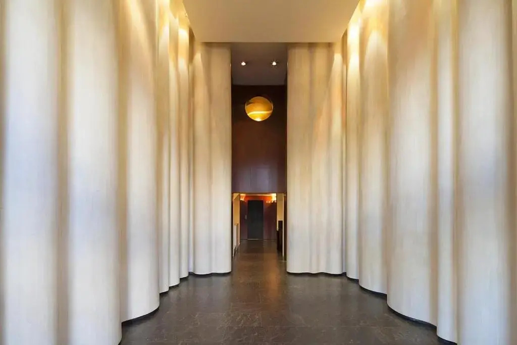 Apartment with 4 bedrooms in Barcelona with enclosed garden and WiFi