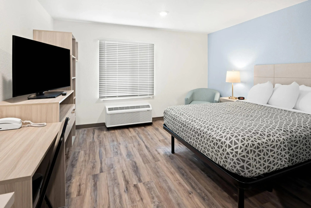 Woodspring Suites Billings