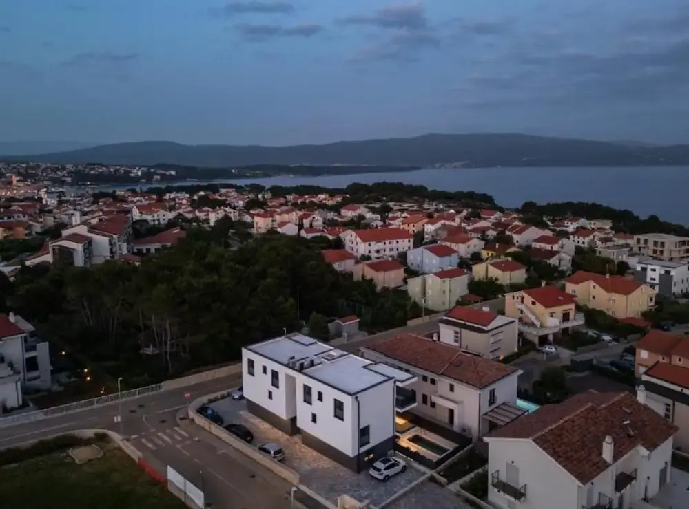 Charming Apartment Island Krk With Private Pool