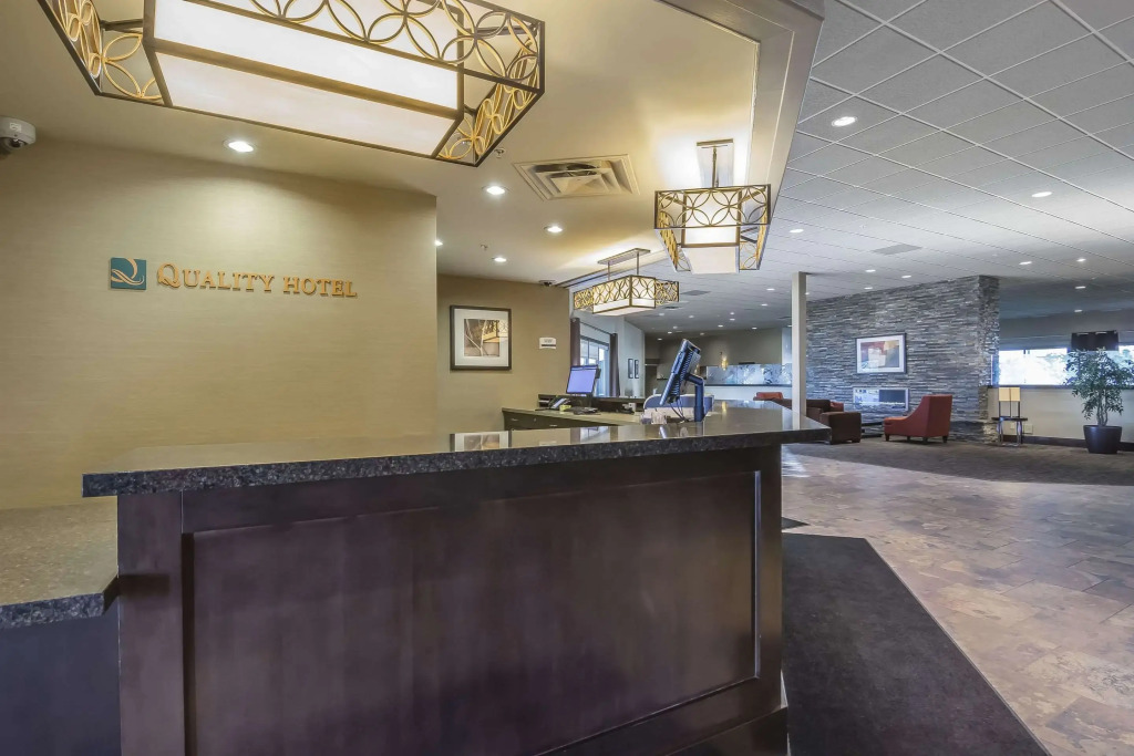 Quality Hotel & Conference Centre Fort McMurray