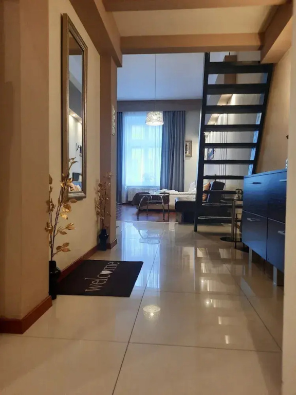 Luxury Senate Apartment