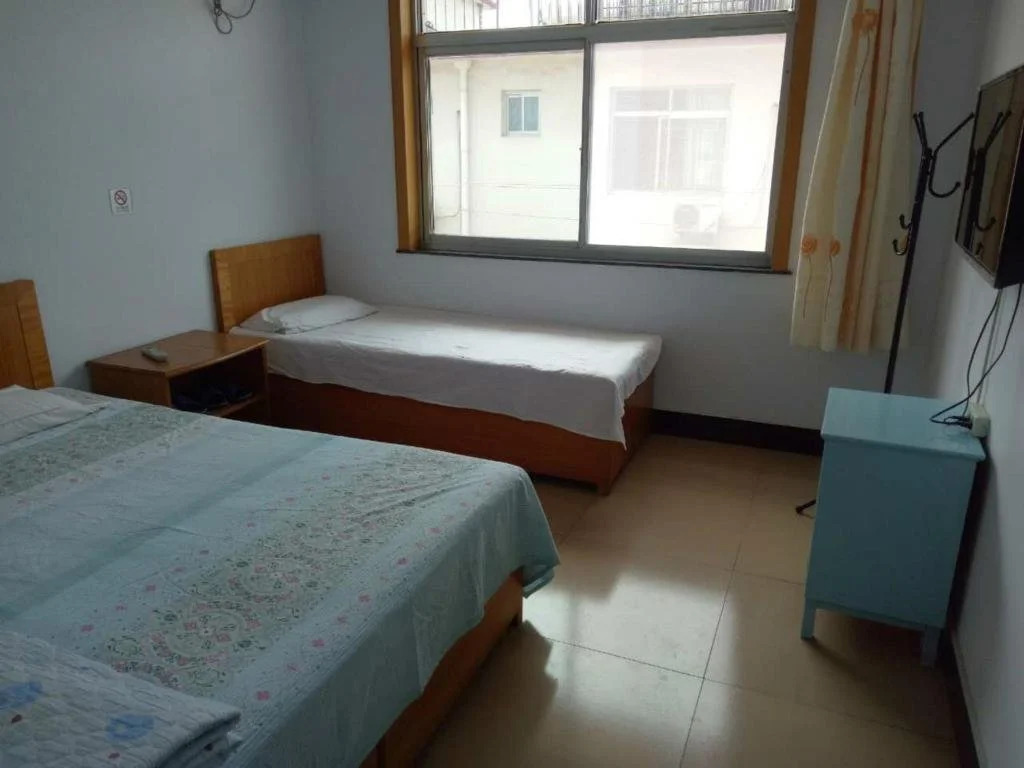 Beidaihe Zhaoyinghua Inn