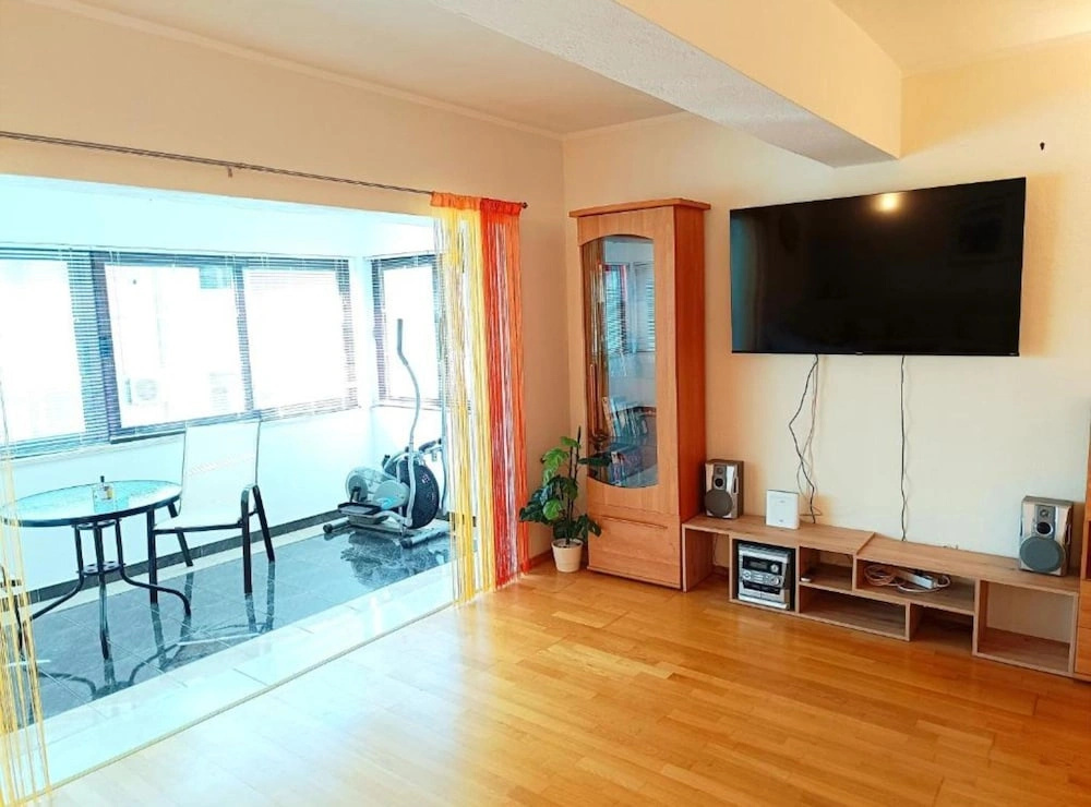 Adam Apartment Near the Airport