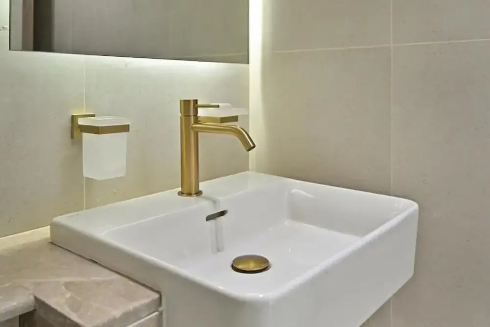2307-Bloomfields 1BR  Binghatti Phantom