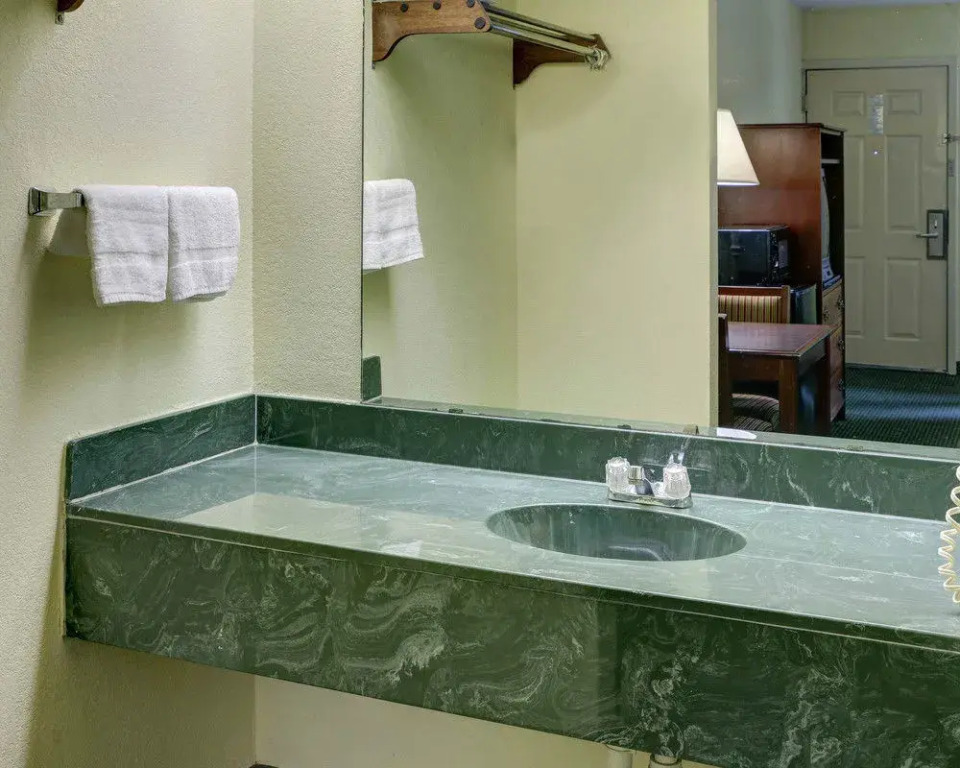 Econo Lodge
