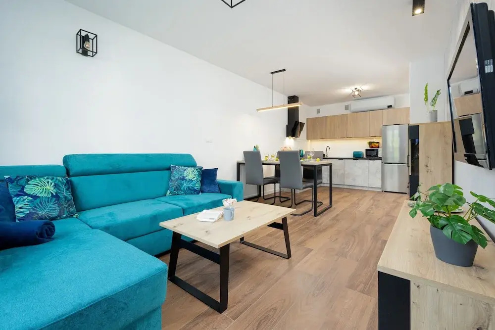 Cztery Pory Roku by Renters